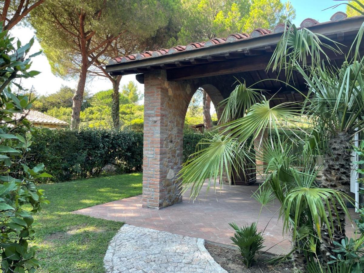 Villaggio I Sorbizzi Marina Di Bibbona Luaran gambar