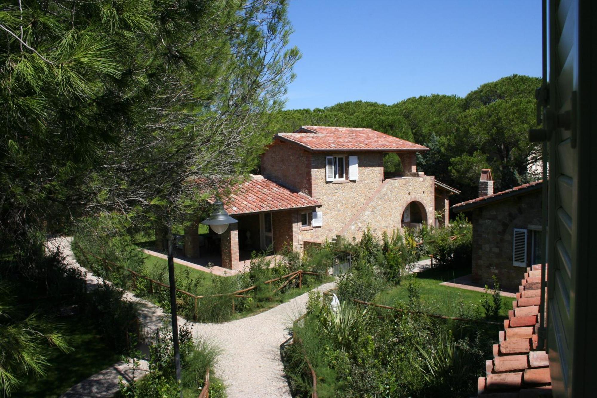 Villaggio I Sorbizzi Marina Di Bibbona Luaran gambar