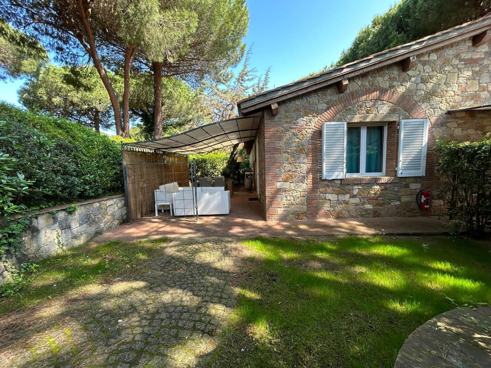 Villaggio I Sorbizzi Marina Di Bibbona Luaran gambar