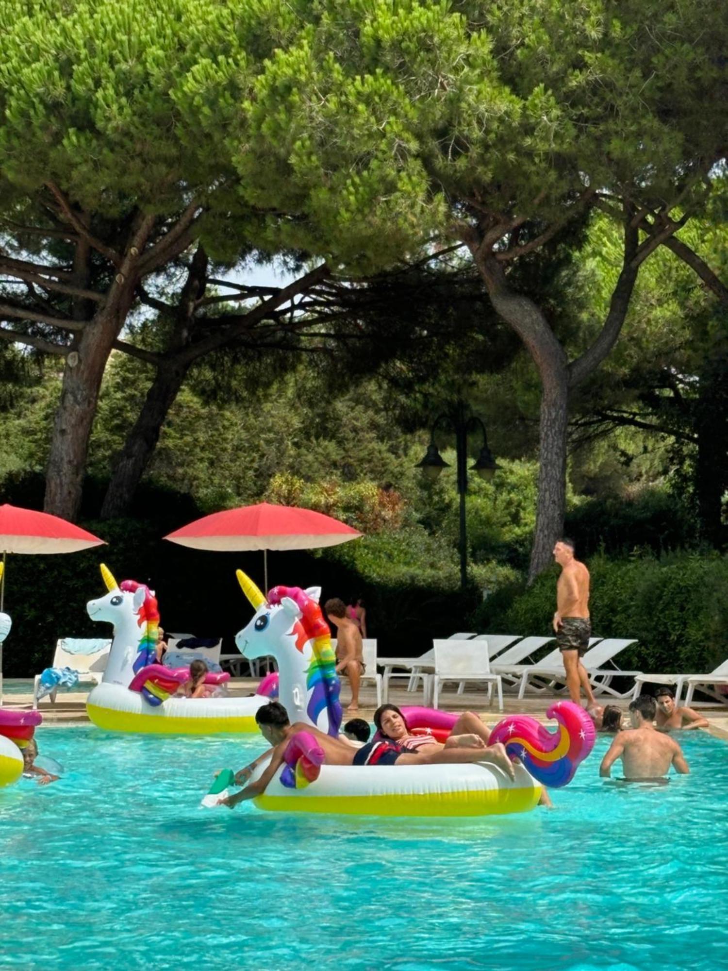 Villaggio I Sorbizzi Marina Di Bibbona Luaran gambar